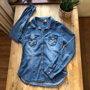 Divided by H&M Chambray Botton Down Shirt